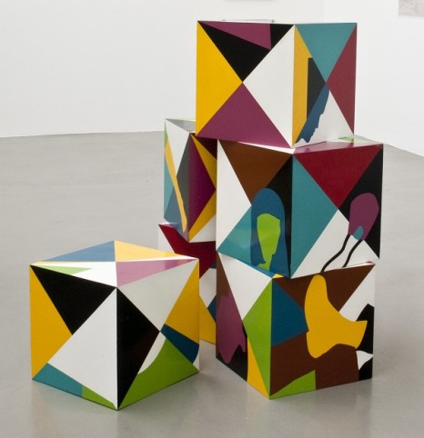 TERESA BURGA_ CUBOS 1968