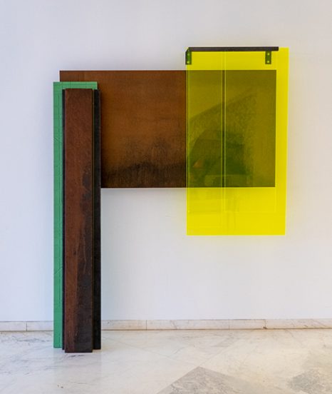 IN LANDSCAPE MODE Christian Villamide