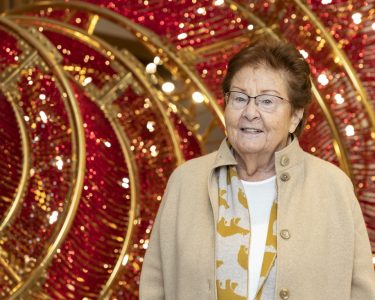 EL LEGADO DE HELGA DE ALVEAR, “El arte es un derecho y una necesidad.”